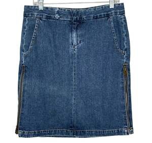 Vintage Levi’s Denim Skirt Superlow Made in USA Y2K zipper slit sides waist 33"